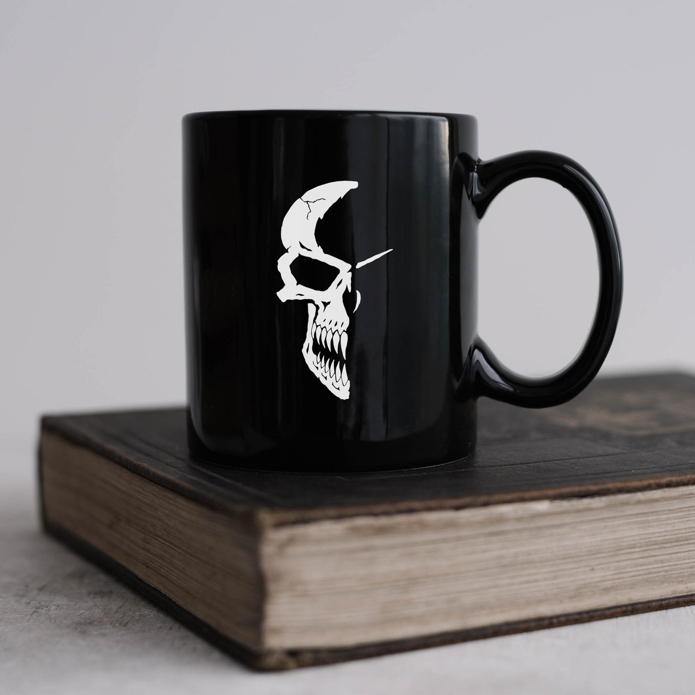 Half Skull 11oz Black Mug