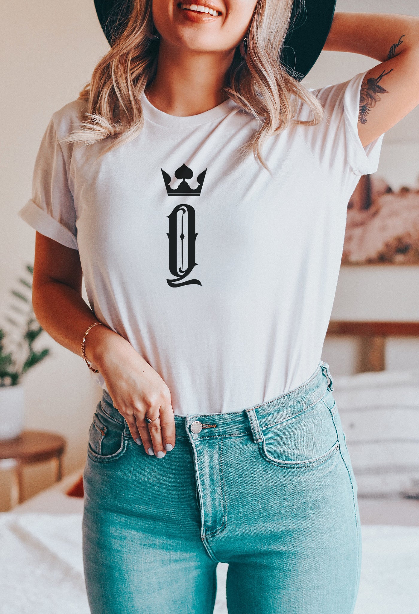 Queen Tee