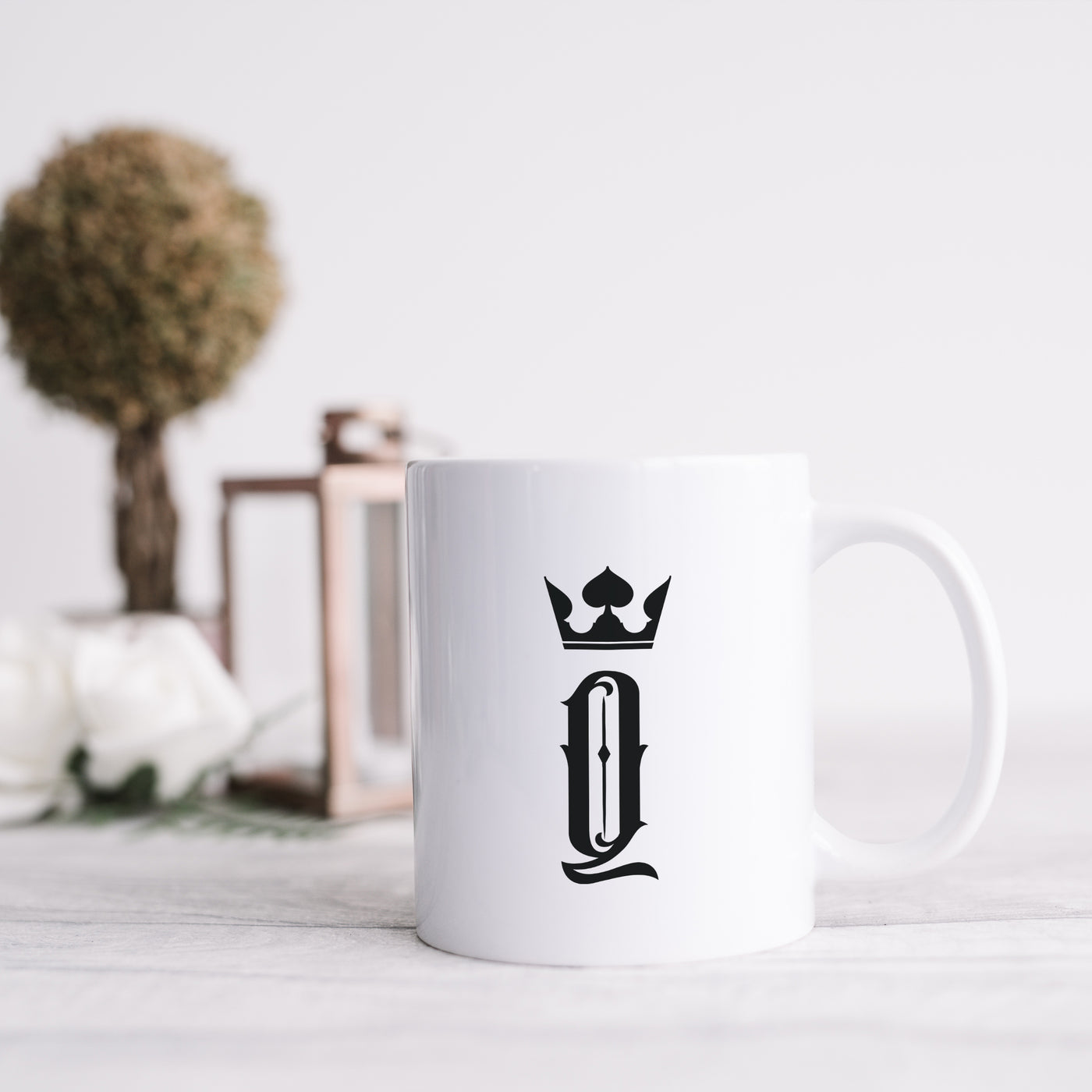 Queen 11oz White Mug